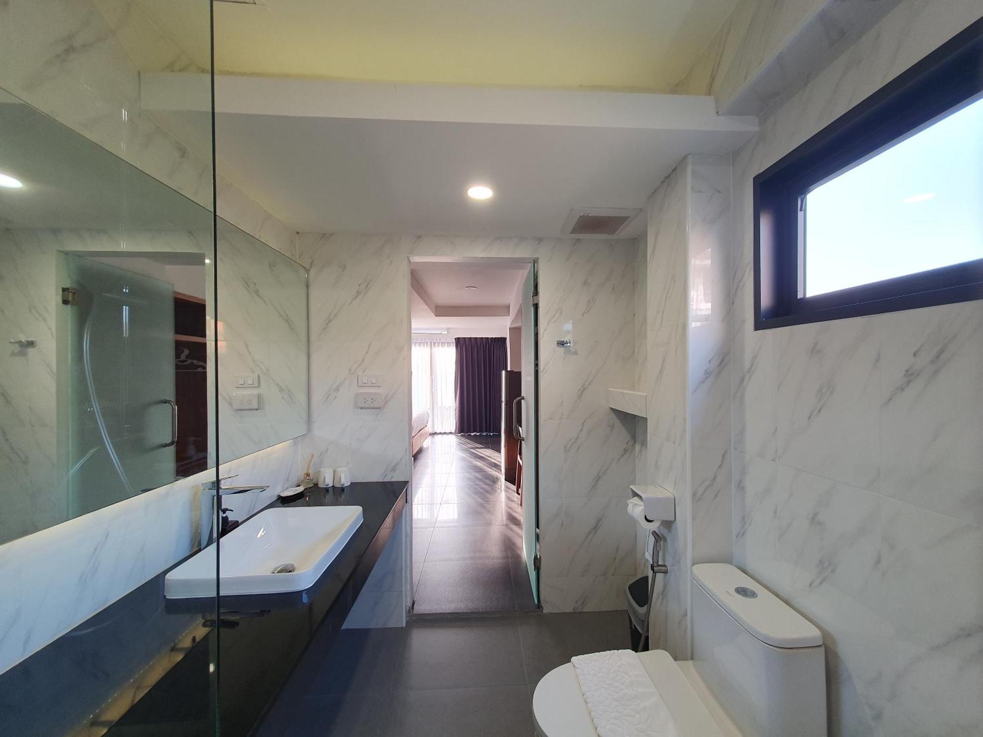 The Sila Suites - Intrawarorot Τσιάνγκ Μάι Εξωτερικό φωτογραφία